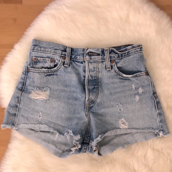 Levi's Shorts Levis Ribcage Wedgie Shorts Jean Denim Cut Offs Daisy